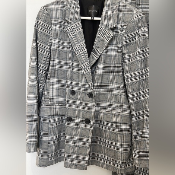 Dynamite double button blazer plaid pattern - Picture 7 of 12